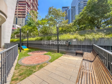 Image 63 - 1030479