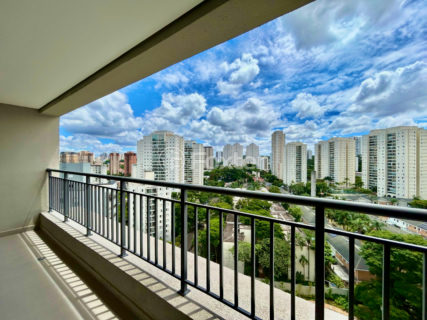 Image 33 - 1030482