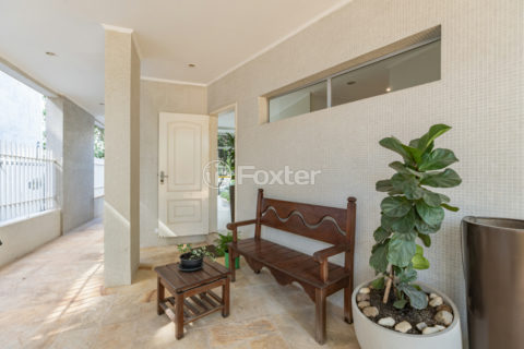 Image 35 - 1030491
