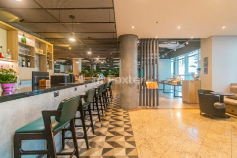 Image 16 - 1030497