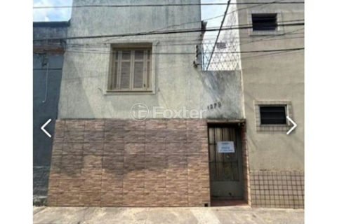 Image 27 - 1030505