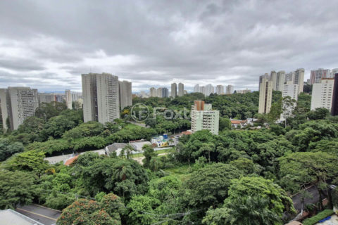 Image 13 - 1030511