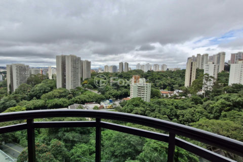 Image 27 - 1030511