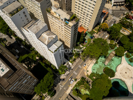 Image 36 - 1030518