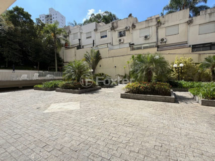 Image 35 - 1030522
