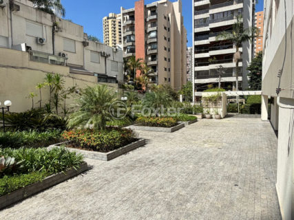 Image 31 - 1030522
