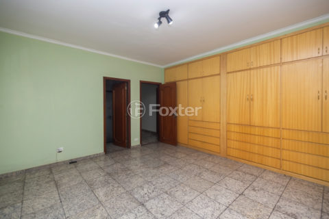 Image 43 - 1030526