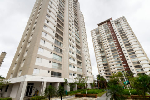 Image 32 - 1030544
