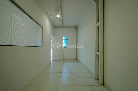 Image 37 - 1030551