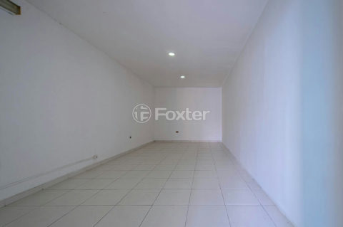 Image 38 - 1030551