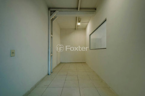 Image 36 - 1030551