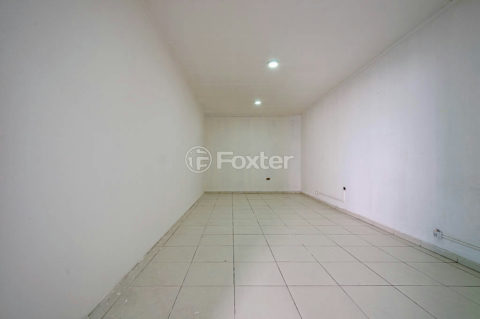 Image 35 - 1030551