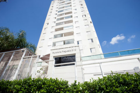 Image 52 - 1030554