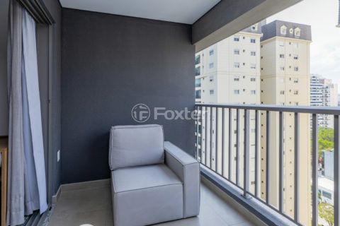 Image 6 - 1030558