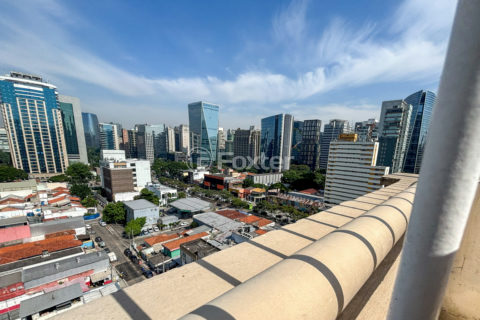 Image 33 - 1030561