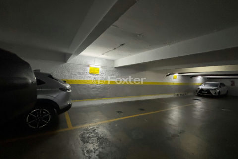 Image 30 - 1030561