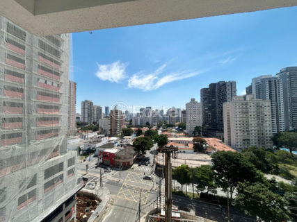 Image 7 - 1030569