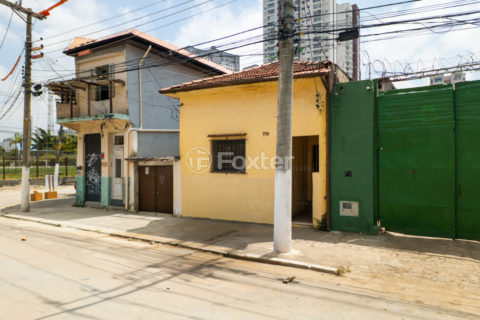 Image 2 - 1030571