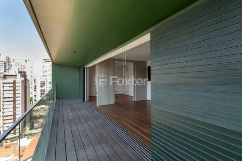 Image 7 - 1030575