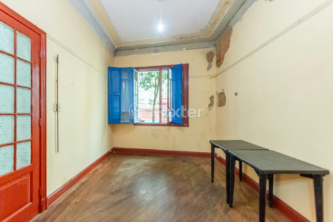 Image 35 - 1030602