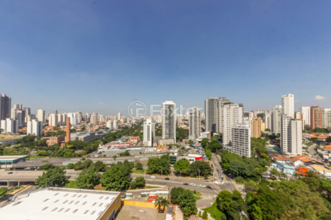 Image 32 - 1030605