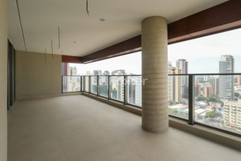 Image 32 - 1030610