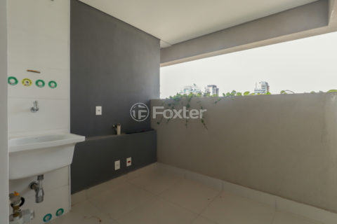 Image 34 - 1030610