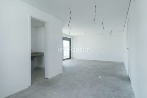 Image 3 - 1030610