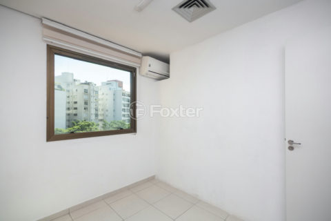 Image 3 - 1030622