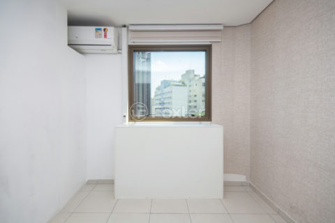Image 22 - 1030622