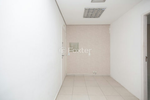 Image 7 - 1030622