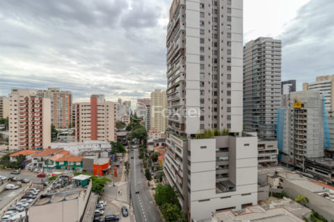 Image 5 - 1030625