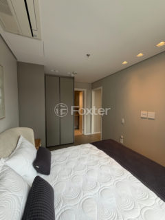 Image 6 - 1030630
