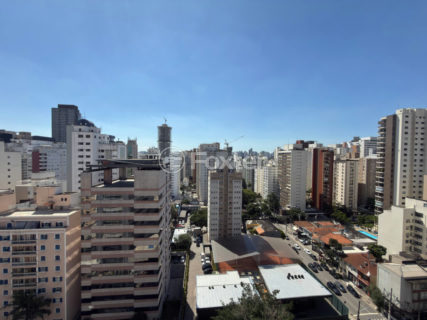 Image 18 - 1030635