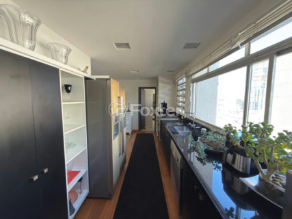 Image 74 - 1030635