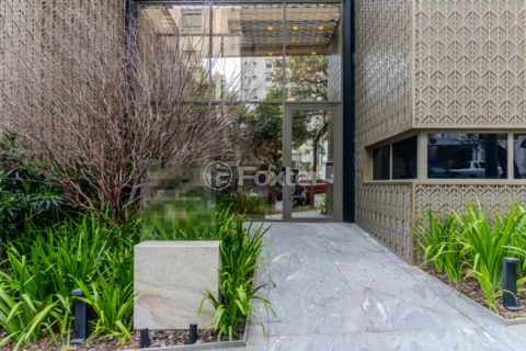 Image 29 - 1030644