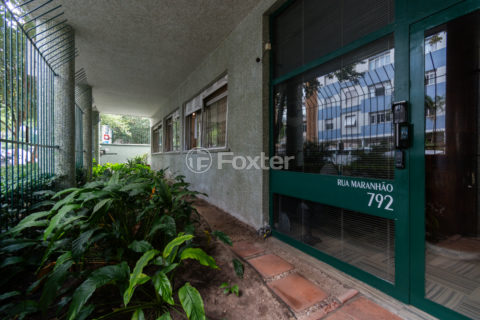 Image 49 - 1030650