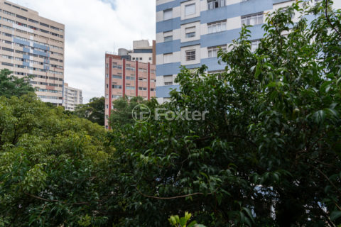 Image 15 - 1030650