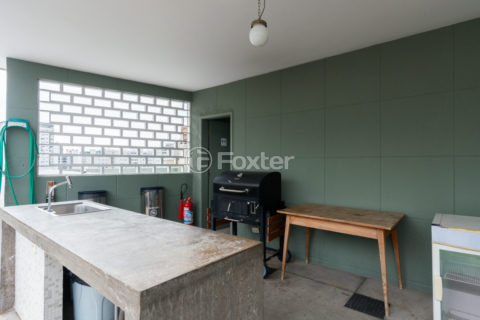 Image 47 - 1030650