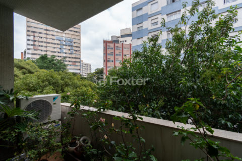 Image 14 - 1030650