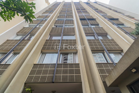 Image 26 - 1030658