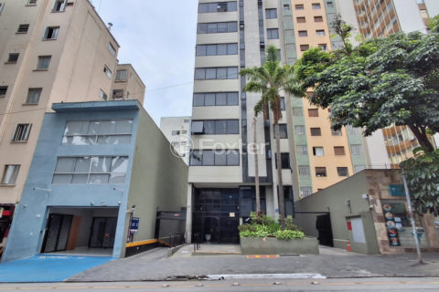 Image 24 - 1030679