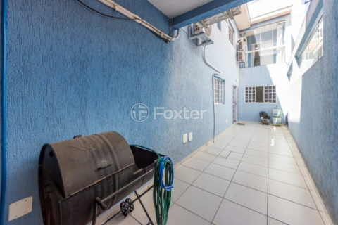 Image 37 - 1030682
