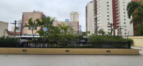 Image 36 - 1030683