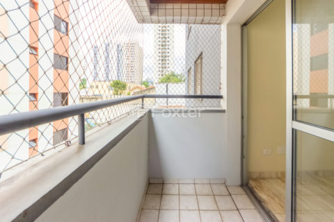 Image 5 - 1030687