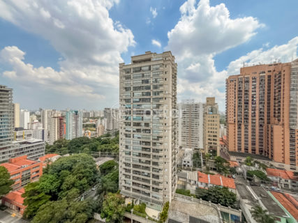 Image 38 - 1030688