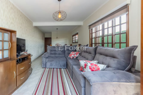 Image 33 - 1030705