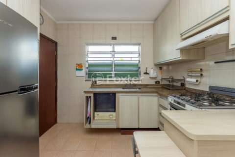 Image 41 - 1030705
