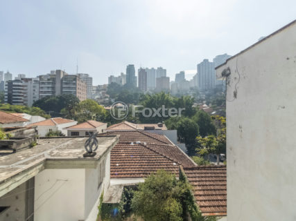 Image 35 - 1030717