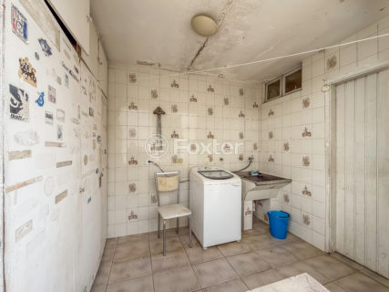 Image 30 - 1030717
